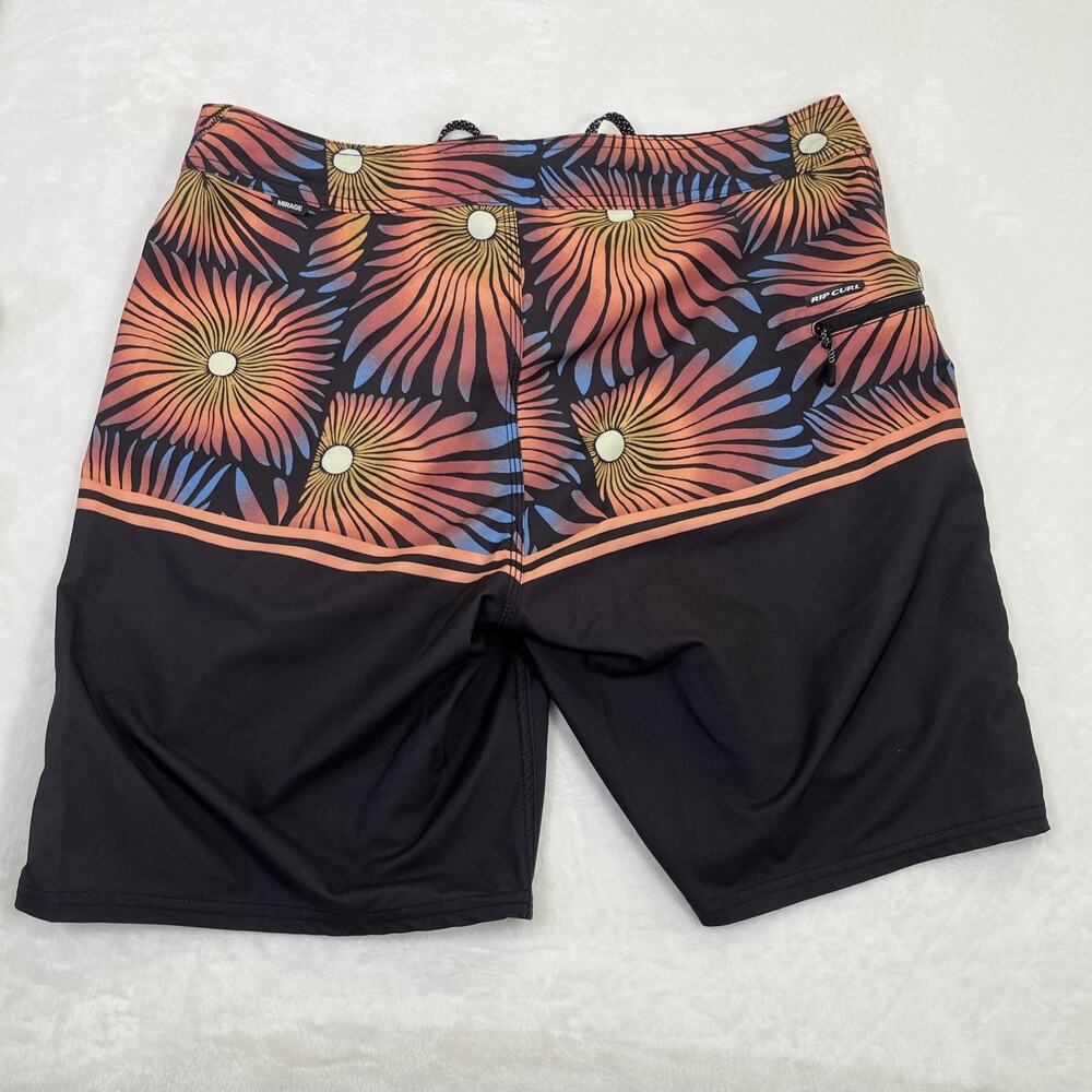 Rip Curl Mirage Men’s Mirage Ultimate 10" Board Shorts Size 31 Floral Daisies - Picture 12 of 12